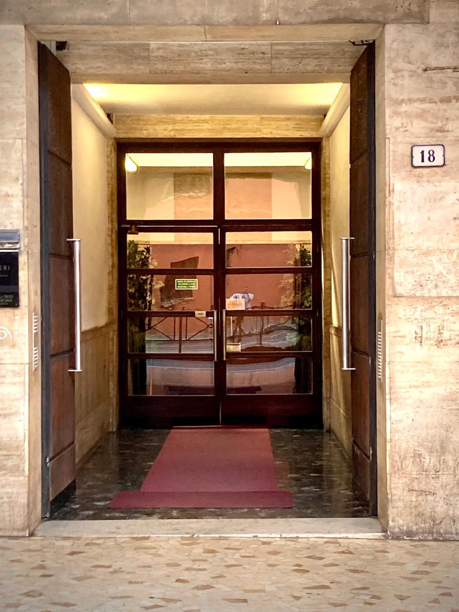 Ferienwohnung Tuliphouse Da Davide Bologna Exterior foto